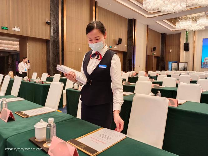 精誠服務(wù) 華保盛服務(wù)管理集團(tuán)的公關(guān)與會(huì)務(wù)禮儀